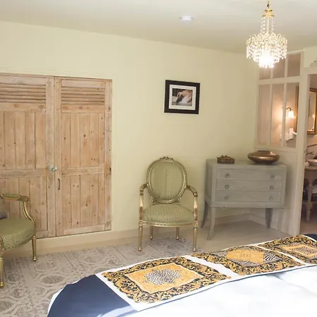 Bed & Breakfast - Chambres D'hotes Formidable Courcy (Marne)