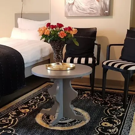 - Chambres D'hotes Formidable Bed & Breakfast *
