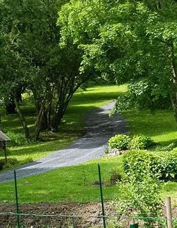 Bed & Breakfast - Chambres D'hotes Formidable Courcy (Marne)